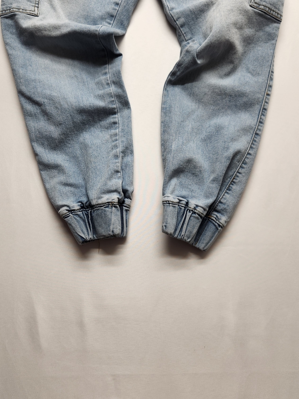 ⭐️ Almost Famous High Rise Denim Cargo Jogger Jeans Light Wash Utility Large - Picture 5 of 14